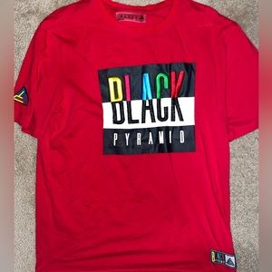 Rare men’s large Black Pyramid shirt